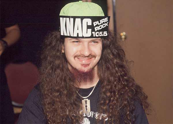  Features - Dimebag Tribute